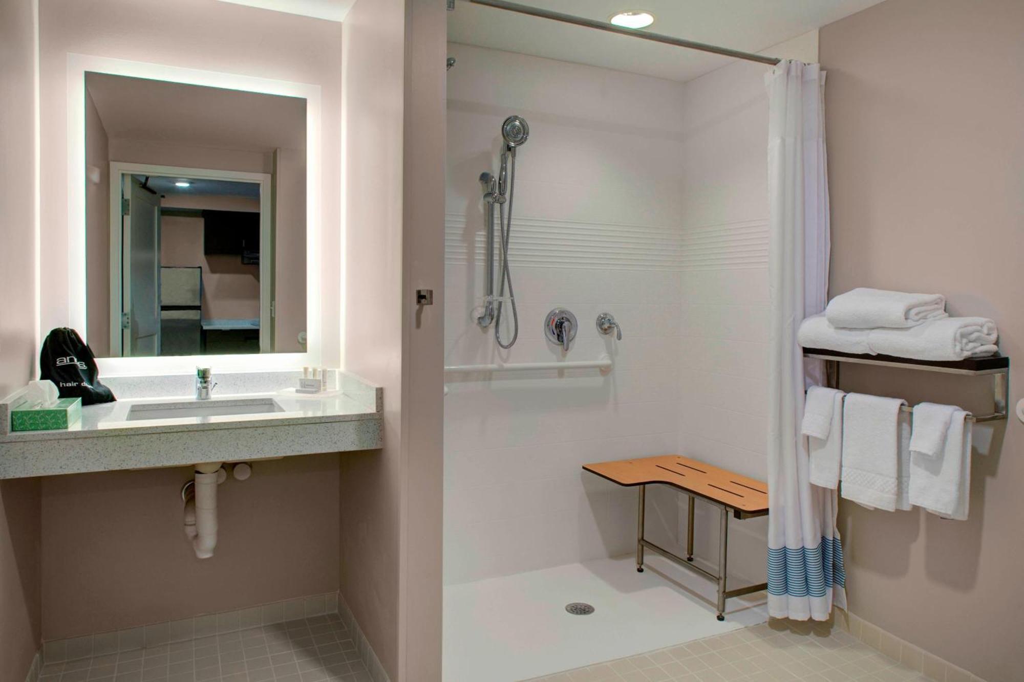 Towneplace Suites By Marriott Parkersburg Buitenkant foto