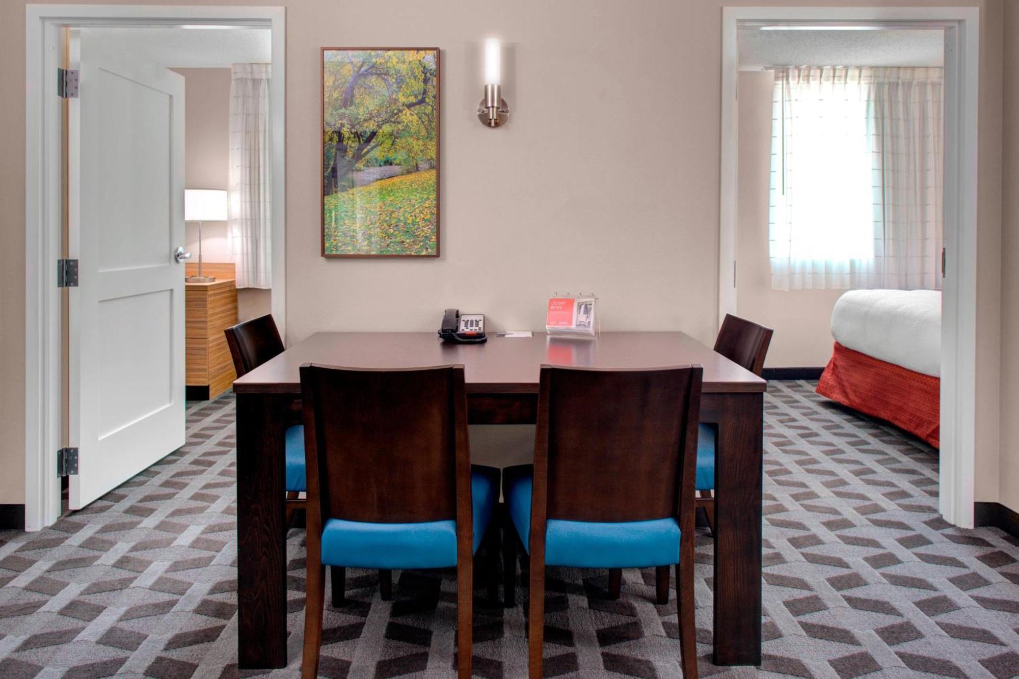 Towneplace Suites By Marriott Parkersburg Buitenkant foto
