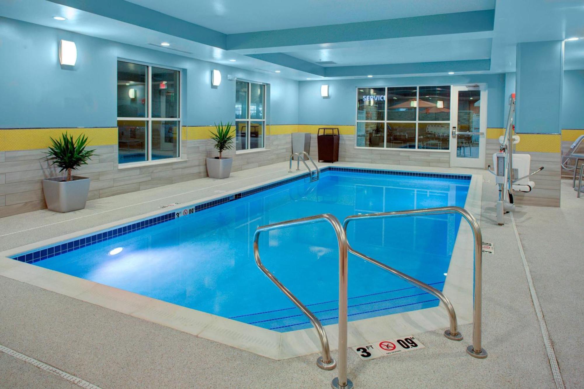Towneplace Suites By Marriott Parkersburg Buitenkant foto